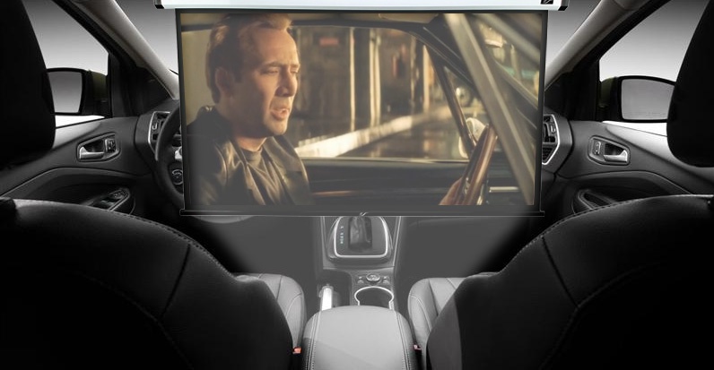 экран в автомобиле